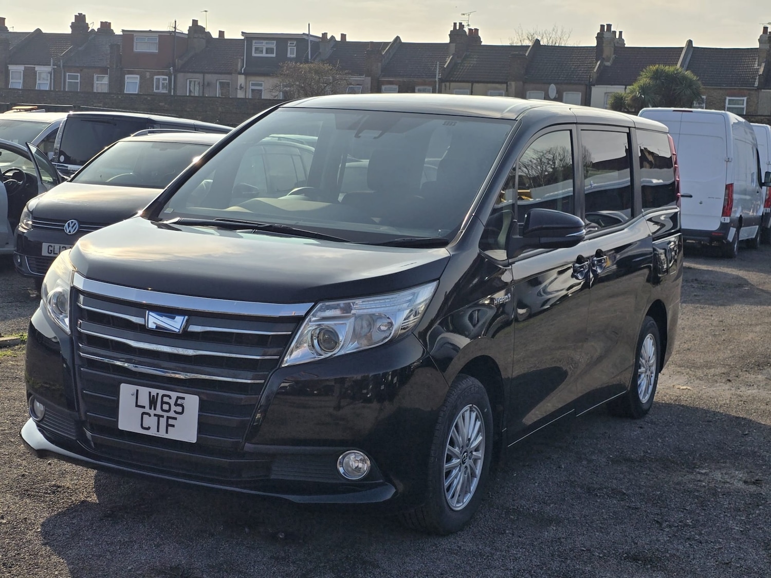 Used Toyota Noah 2026 for sale - 77822704: Photo 6