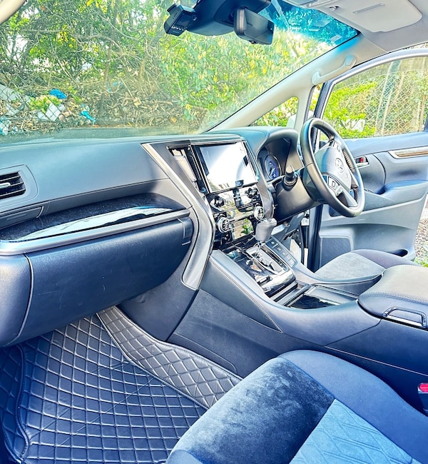Used Toyota Alphard 2020 for sale - 74634644: Photo 74