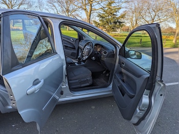Used Ford Focus 2007 for sale - 77342962: Photo