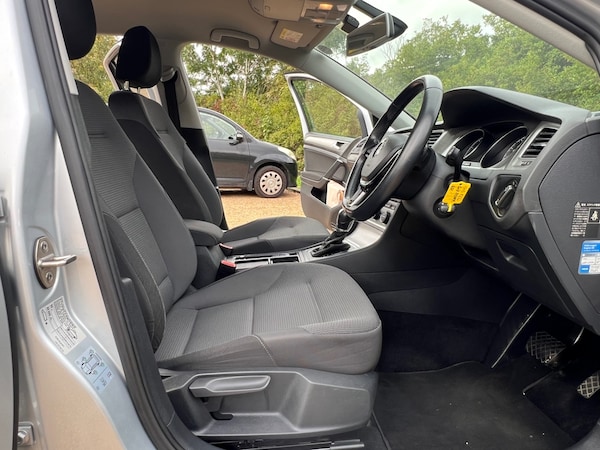 Used Volkswagen Golf 2015 for sale - 76262625: Photo 13