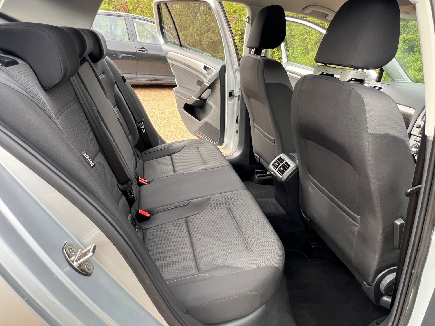 Used Volkswagen Golf 2015 for sale - 76262625: Photo 14