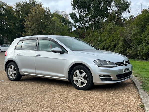 Used Volkswagen Golf 2015 for sale - 76262625: Photo 24