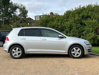Used Volkswagen Golf 2015 for sale - 76262625: Photo 3