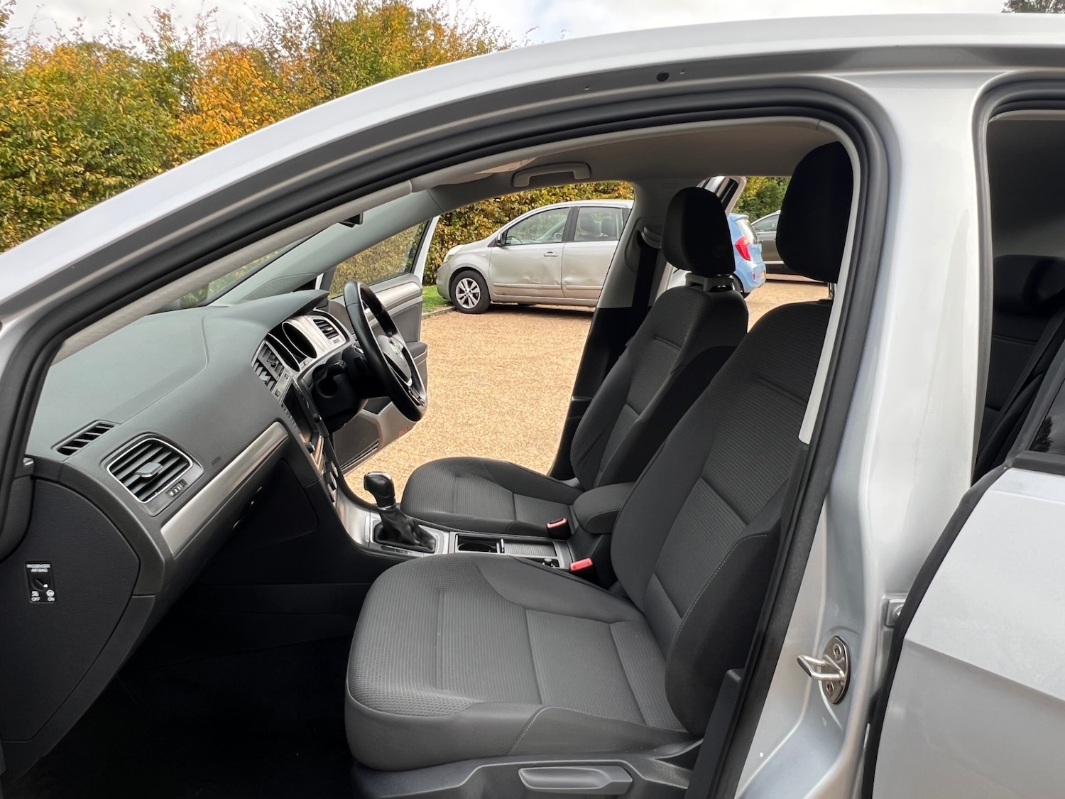 Used Volkswagen Golf 2015 for sale - 76262625: Photo 63