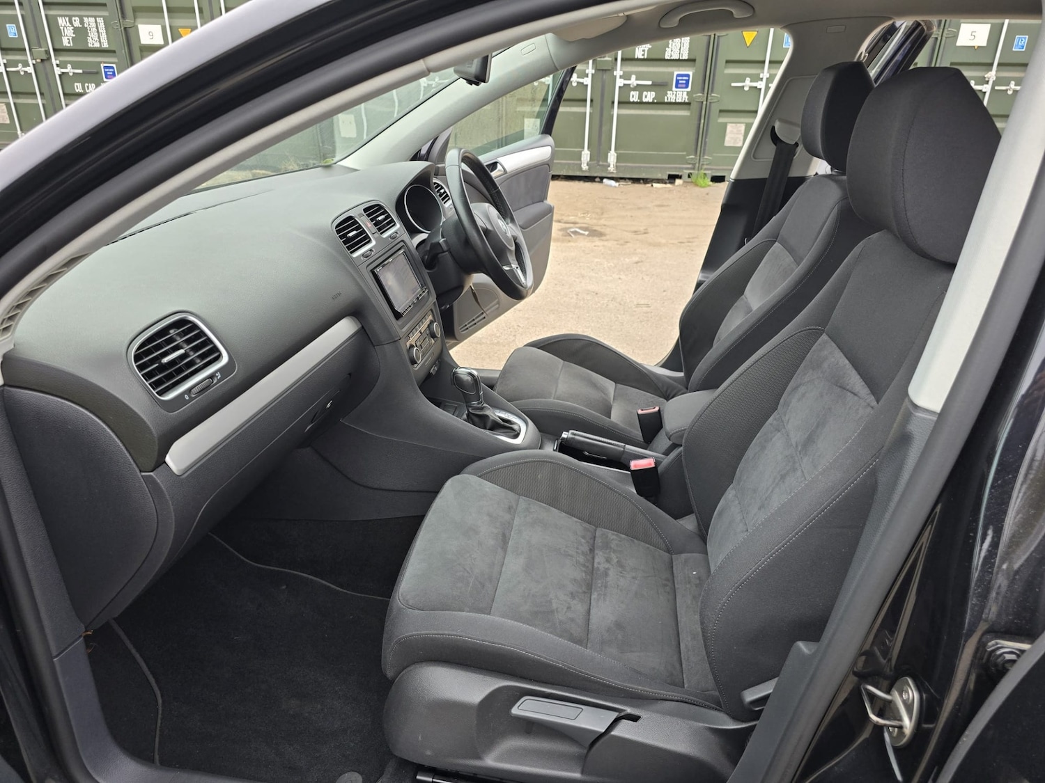 Used Volkswagen Golf 2025 for sale - 76299867: Photo 22