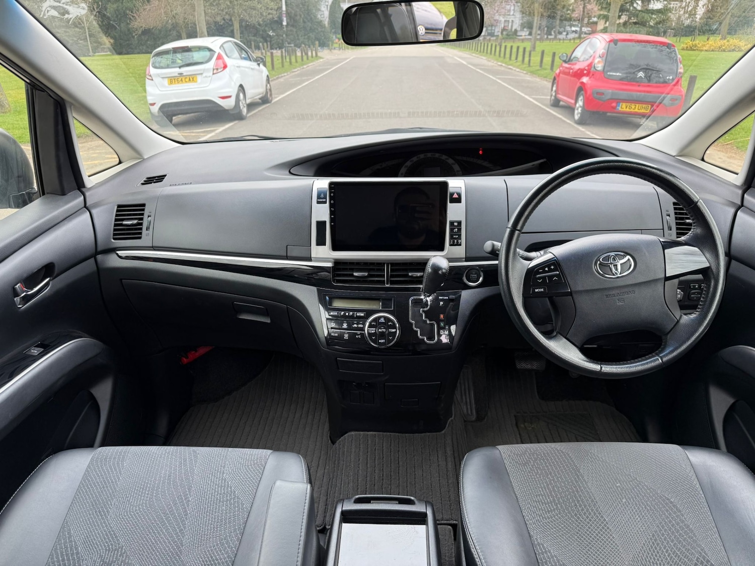 Used Toyota Estima 2026 for sale - 78060582: Photo 18