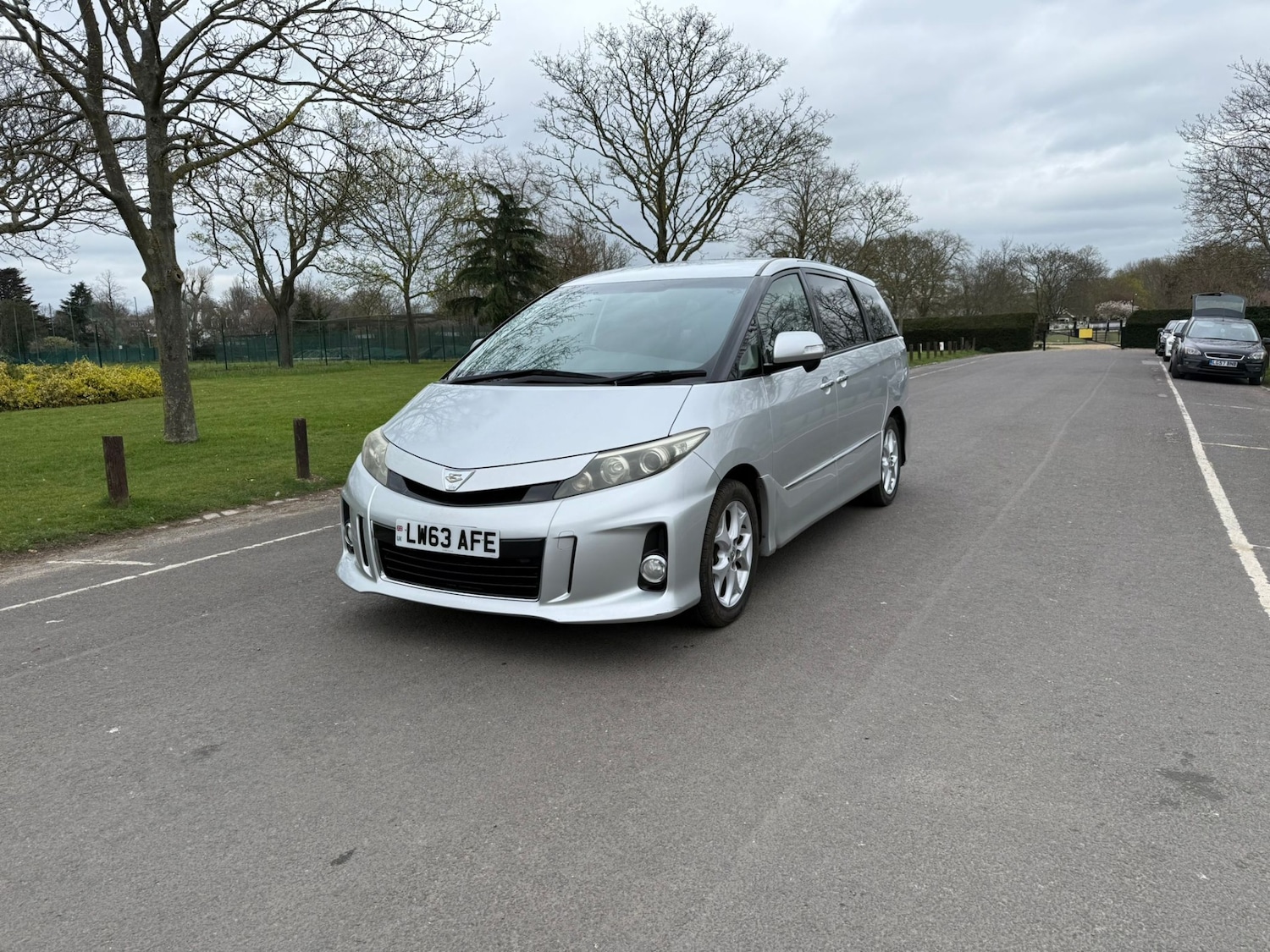 Used Toyota Estima 2026 for sale - 78060582: Photo 2