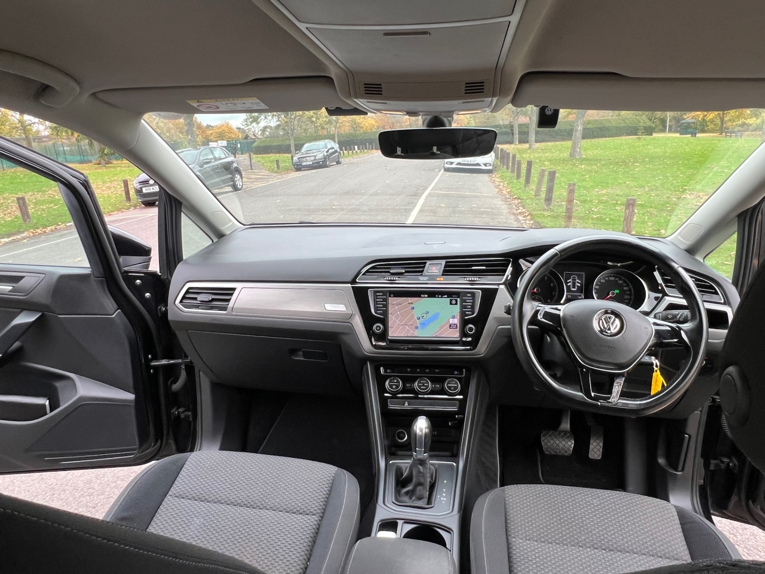 Used Volkswagen Touran 2025 for sale - 76455730: Photo 16