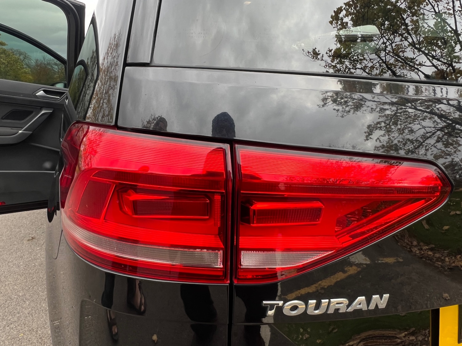 Used Volkswagen Touran 2025 for sale - 76455730: Photo 27