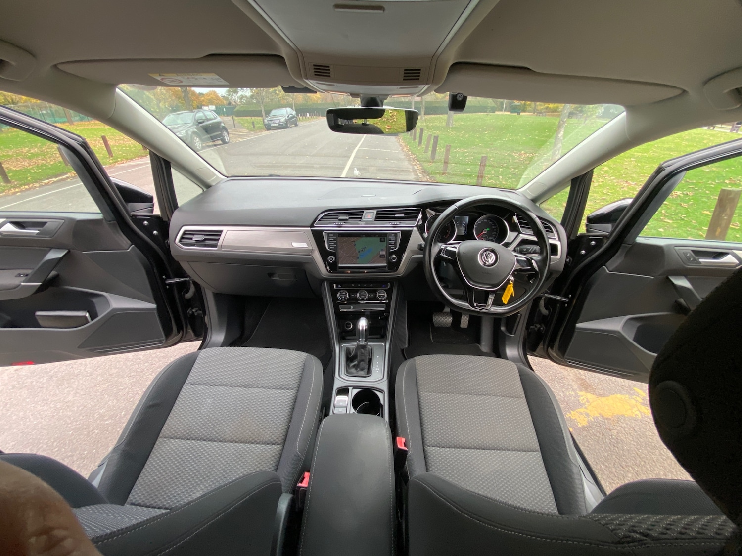 Used Volkswagen Touran 2025 for sale - 76455730: Photo 33