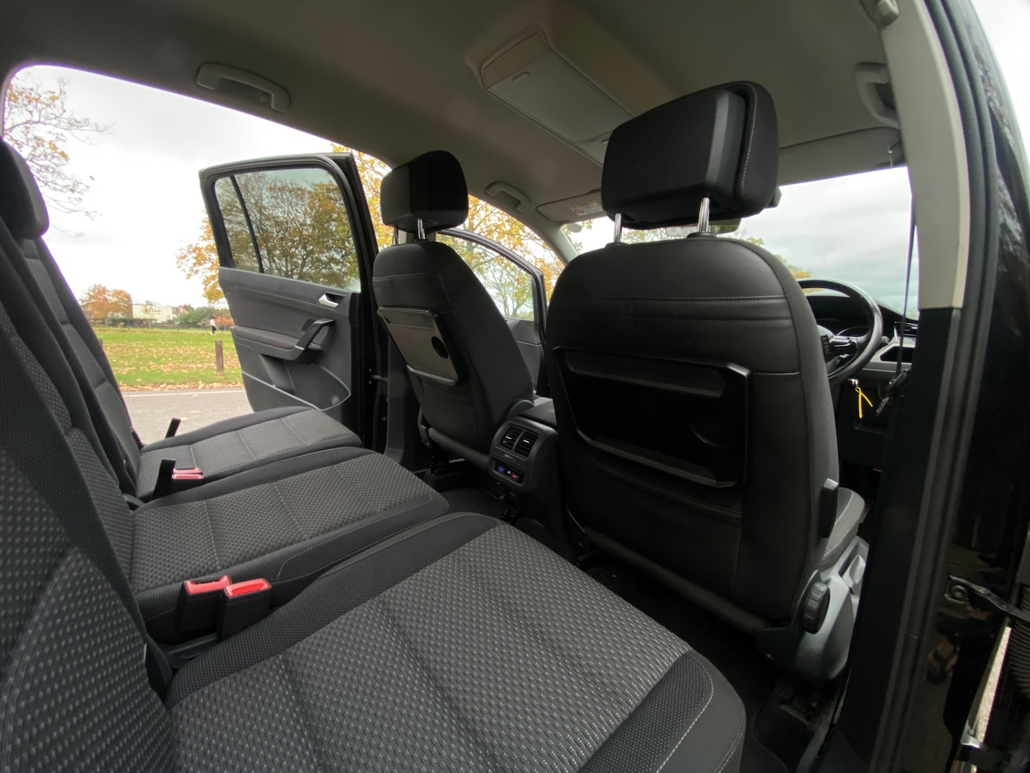 Used Volkswagen Touran 2025 for sale - 76455730: Photo 34