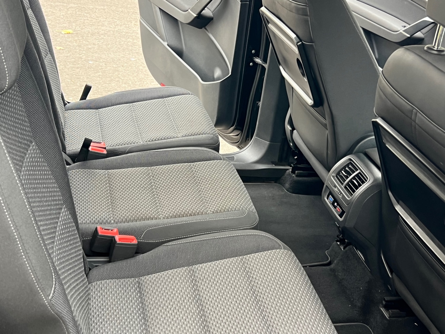 Used Volkswagen Touran 2025 for sale - 76455730: Photo 39