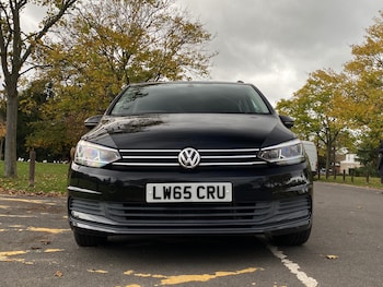 Used Volkswagen Touran 2016 for sale - 76455730: Photo