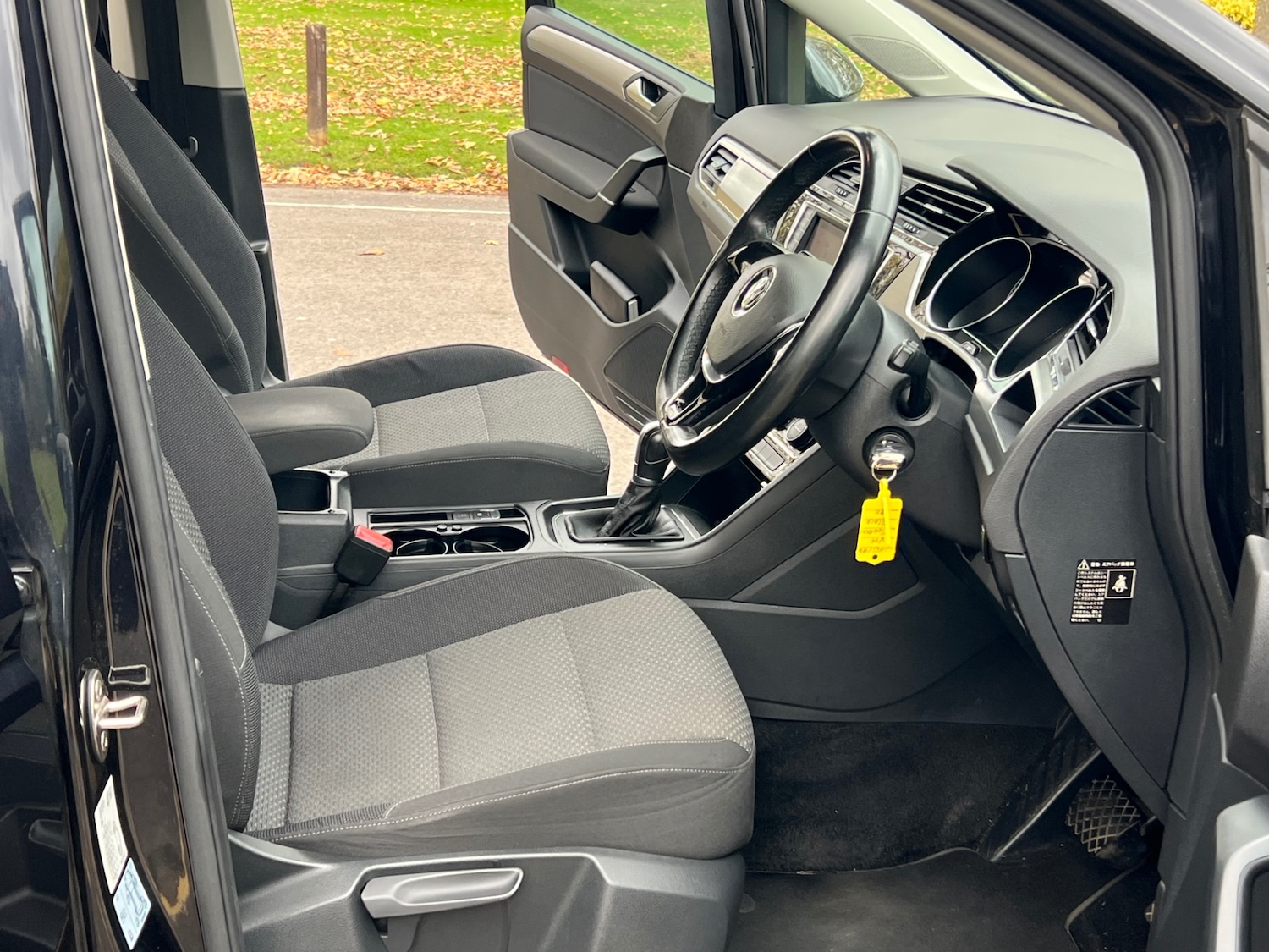 Used Volkswagen Touran 2025 for sale - 76455730: Photo 42