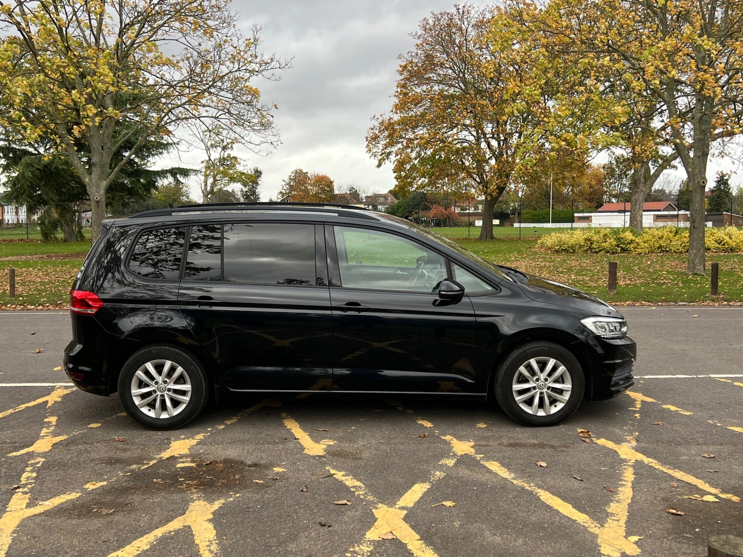 Used Volkswagen Touran 2025 for sale - 76455730: Photo 7