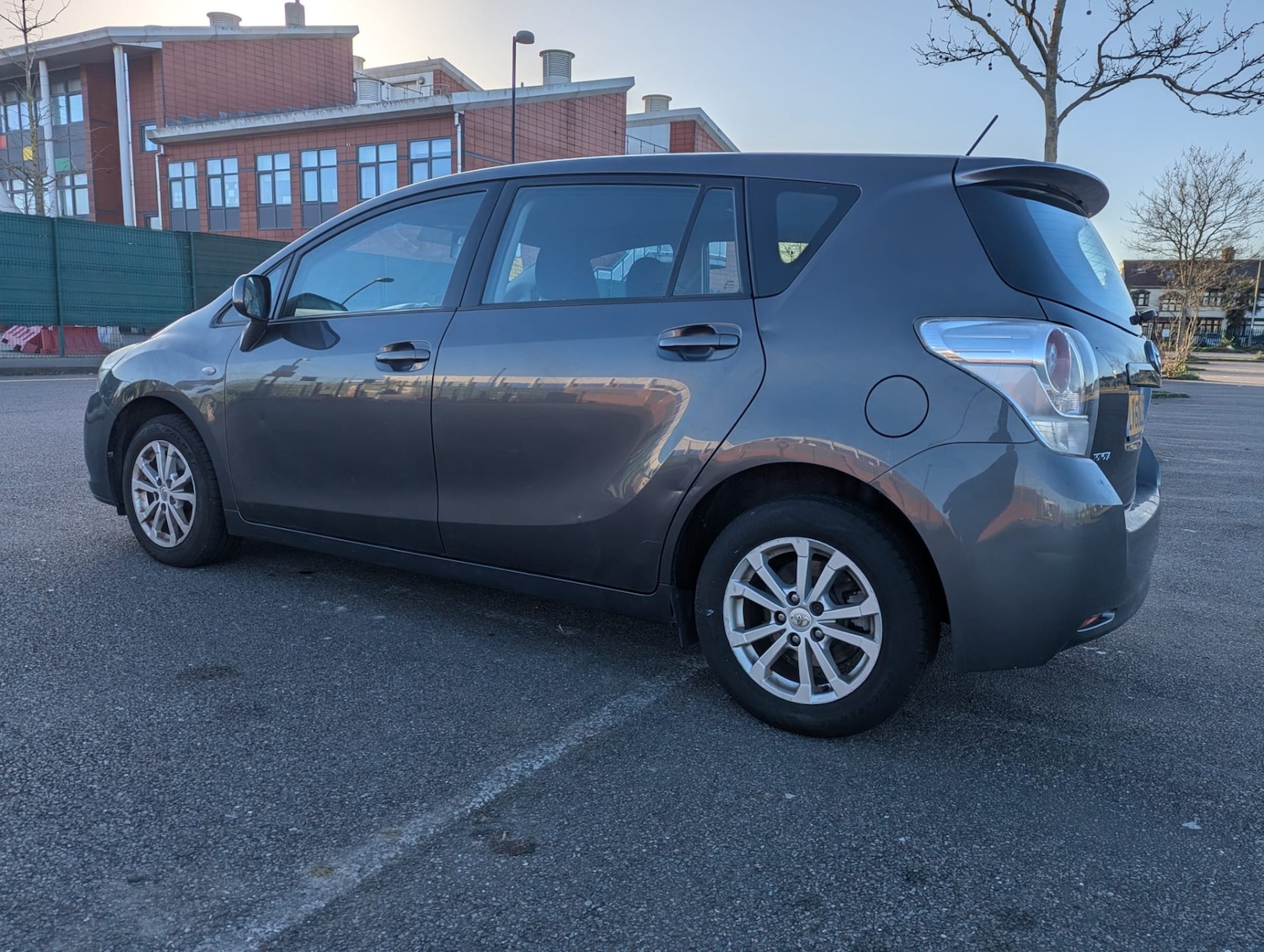 Used Toyota Verso 2010 for sale - 77053501: Photo 13