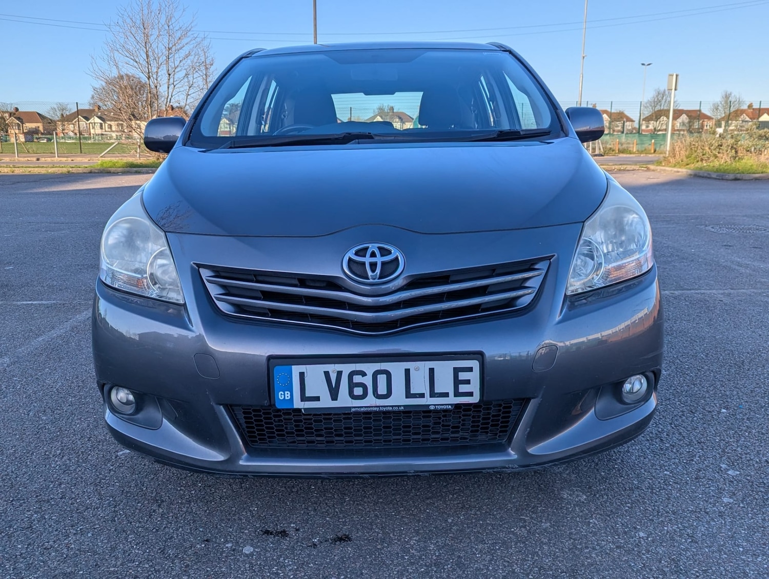 Used Toyota Verso 2010 for sale - 77053501: Photo 2