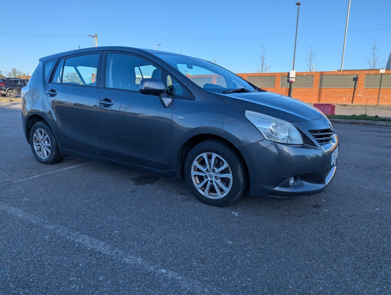 Used Toyota Verso 2010 for sale - 77053501: Photo 5