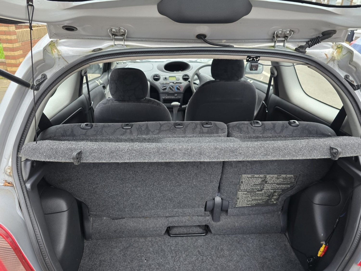 Used Toyota Yaris 2002 for sale - 77852691: Photo 17