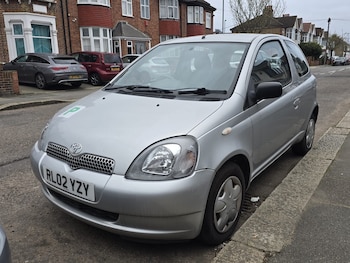 Used Toyota Yaris 2002 for sale - 77852691: Photo