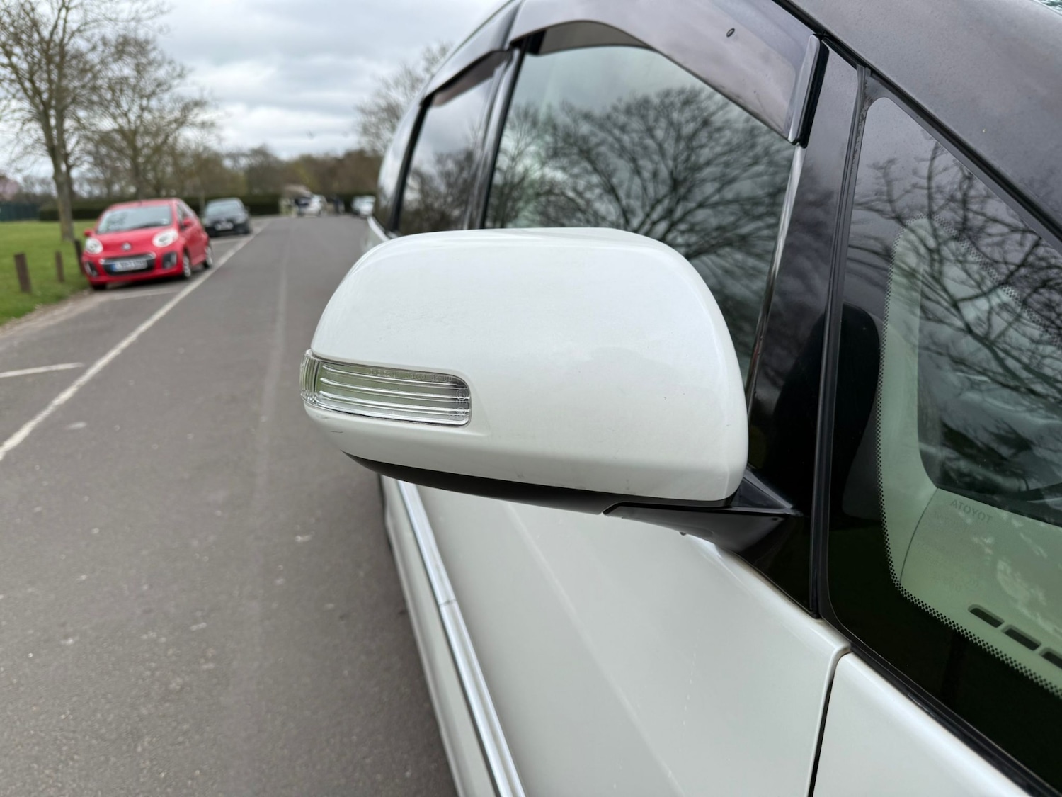 Used Toyota Estima 2026 for sale - 78060653: Photo 10