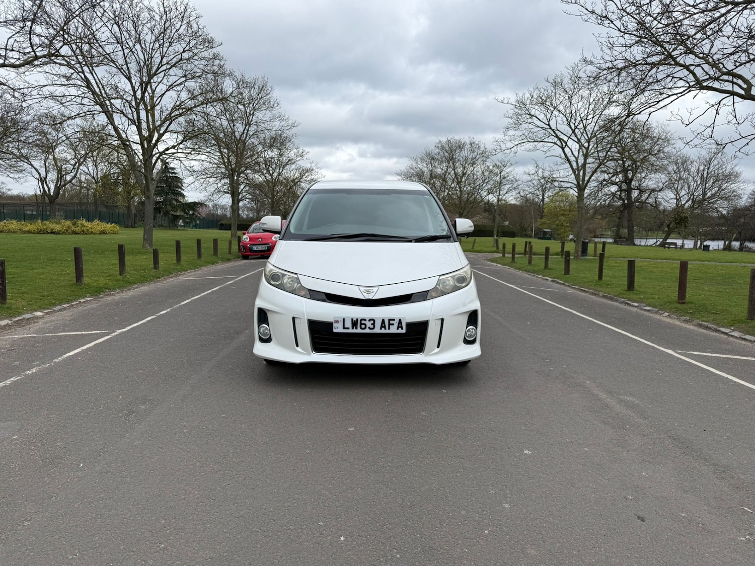 Used Toyota Estima 2026 for sale - 78060653: Photo 5