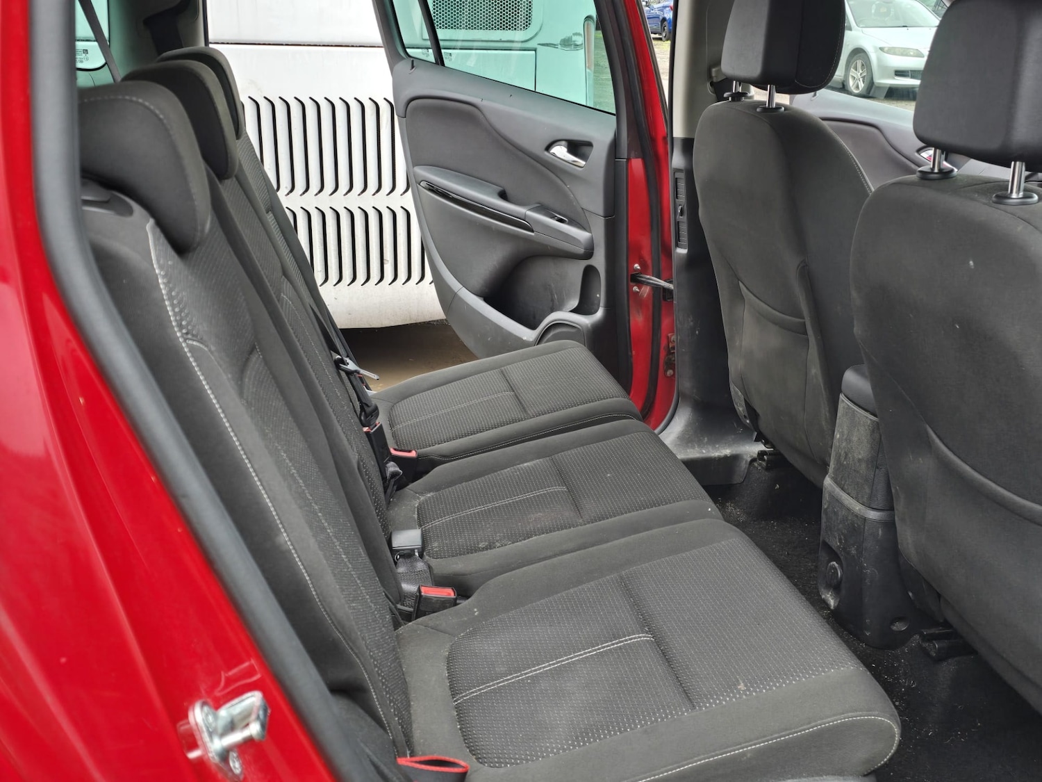 Used Vauxhall Zafira 2015 for sale - 77610665: Photo 19