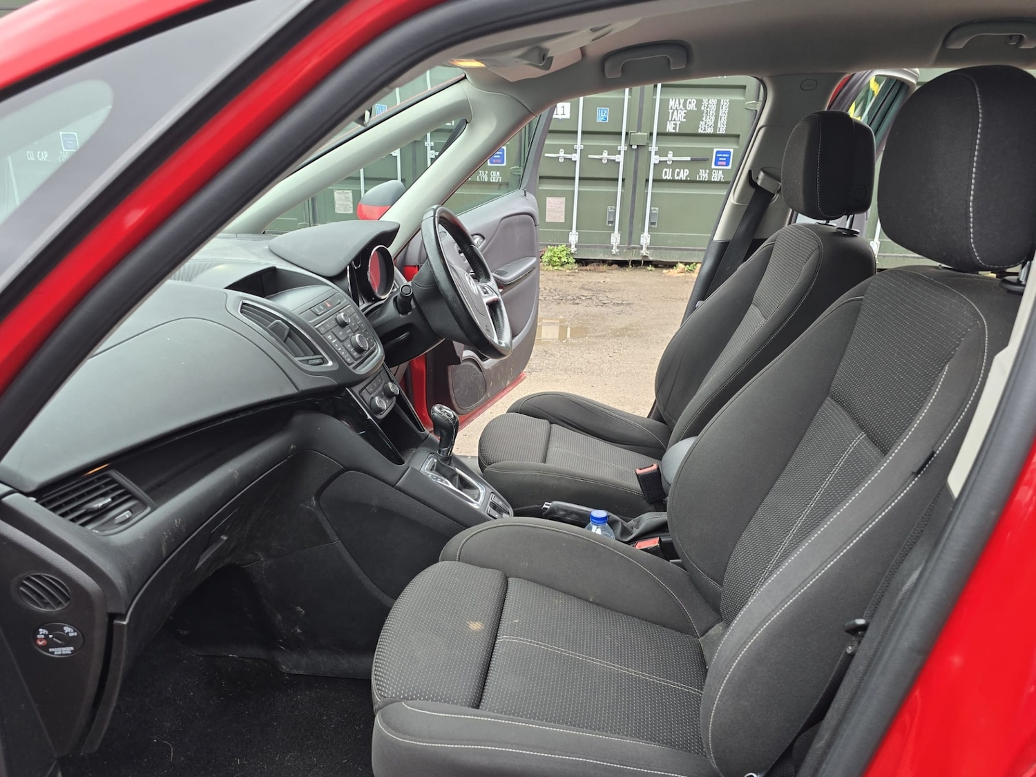Used Vauxhall Zafira 2015 for sale - 77610665: Photo 24