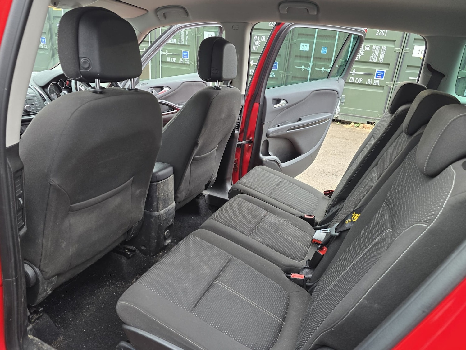 Used Vauxhall Zafira 2015 for sale - 77610665: Photo 26