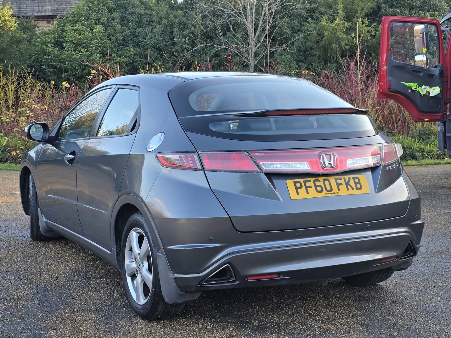 Used Honda Civic 2011 for sale - 76817481: Photo 15