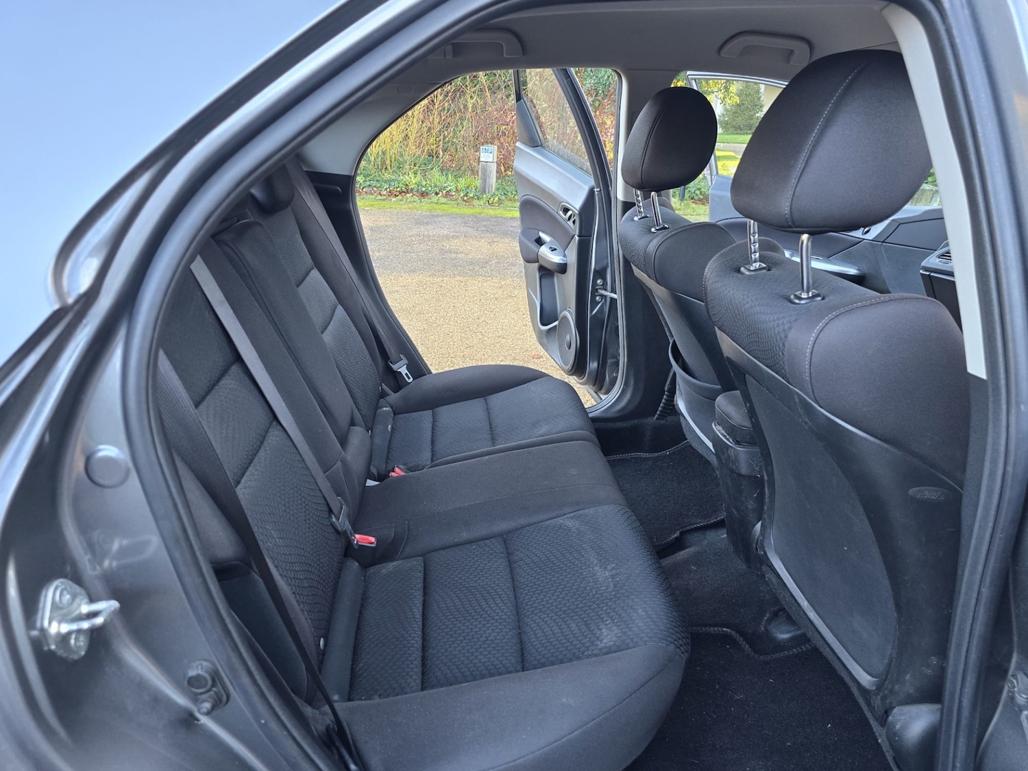 Used Honda Civic 2011 for sale - 76817481: Photo 31