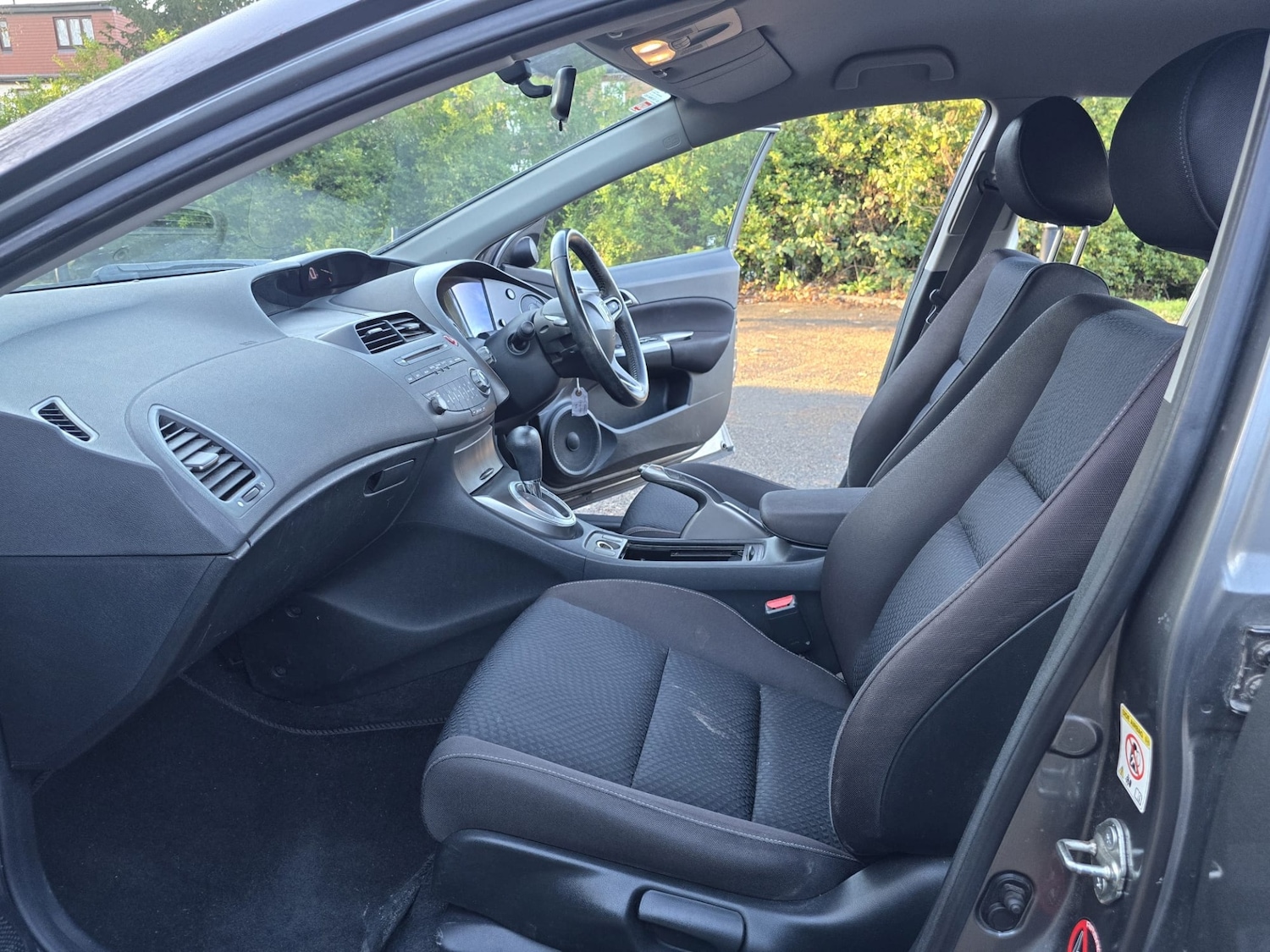 Used Honda Civic 2011 for sale - 76817481: Photo 39