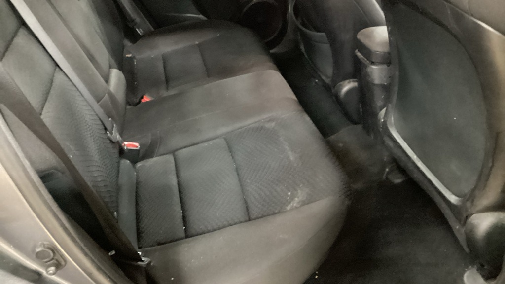 Used Honda Civic 2011 for sale - 76817481: Photo 6