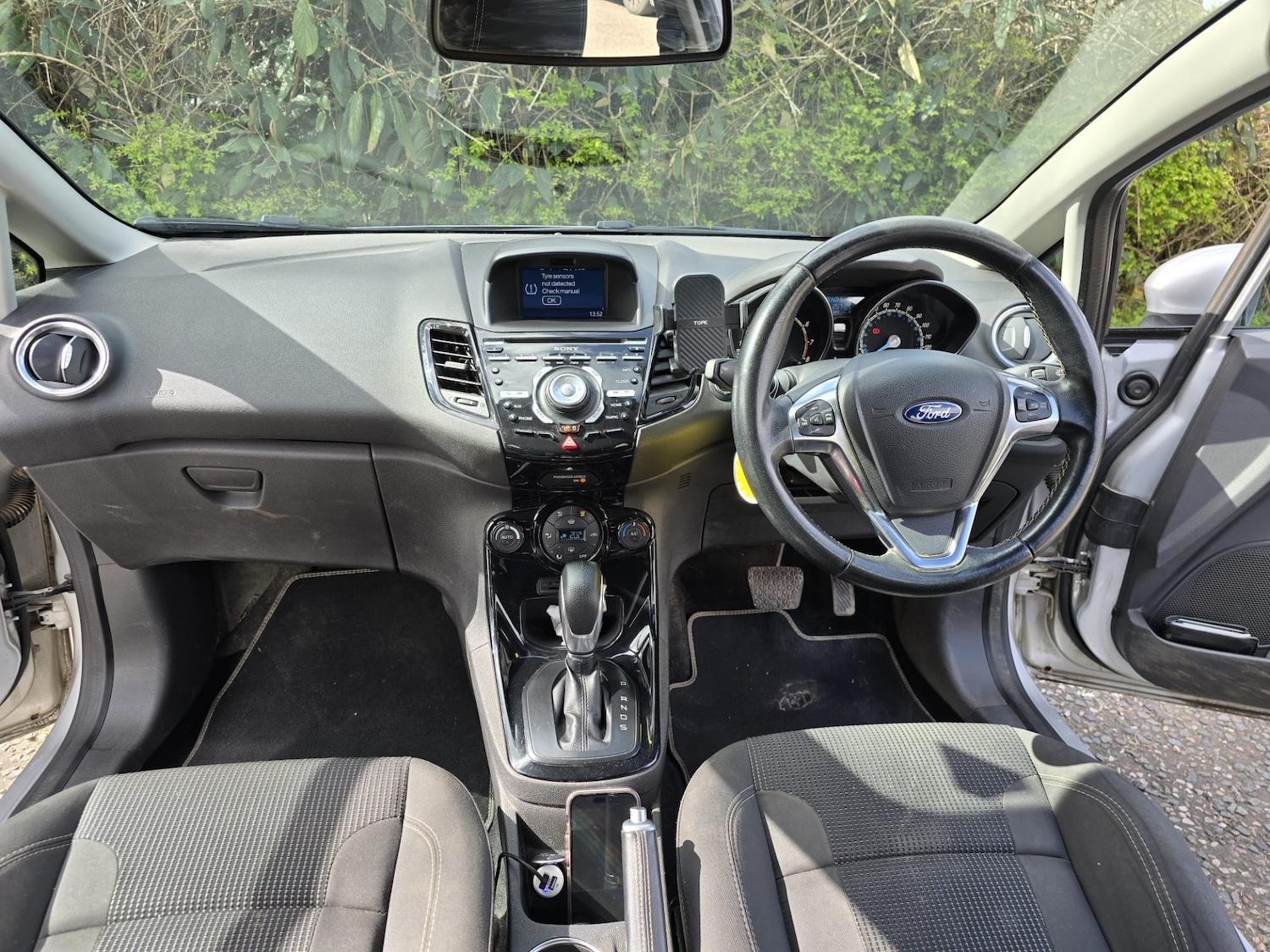 Used Ford Fiesta 2016 for sale - 78067661: Photo 37