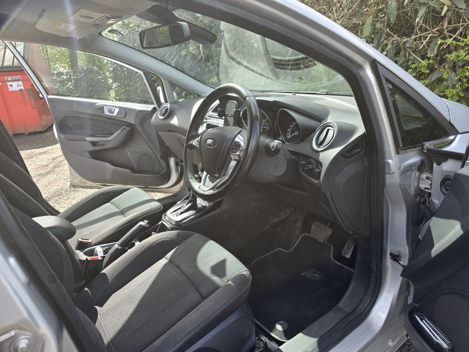 Used Ford Fiesta 2016 for sale - 78067661: Photo 44