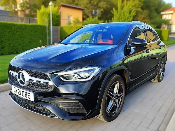 Used Mercedes-Benz GLA 2021 for sale - 76031312: Photo 2