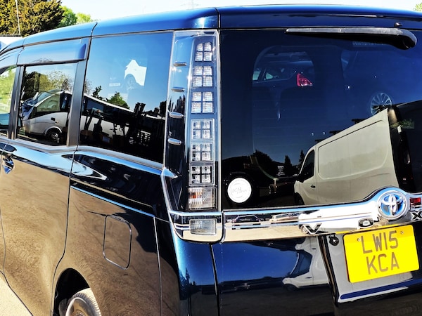 Used Toyota Voxy 2015 for sale - 74446391: Photo 13