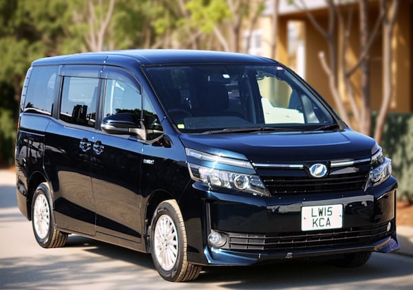 Used Toyota Voxy 2015 for sale - 74446391: Photo 3