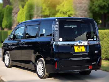 Used Toyota Voxy 2015 for sale - 74446391: Photo