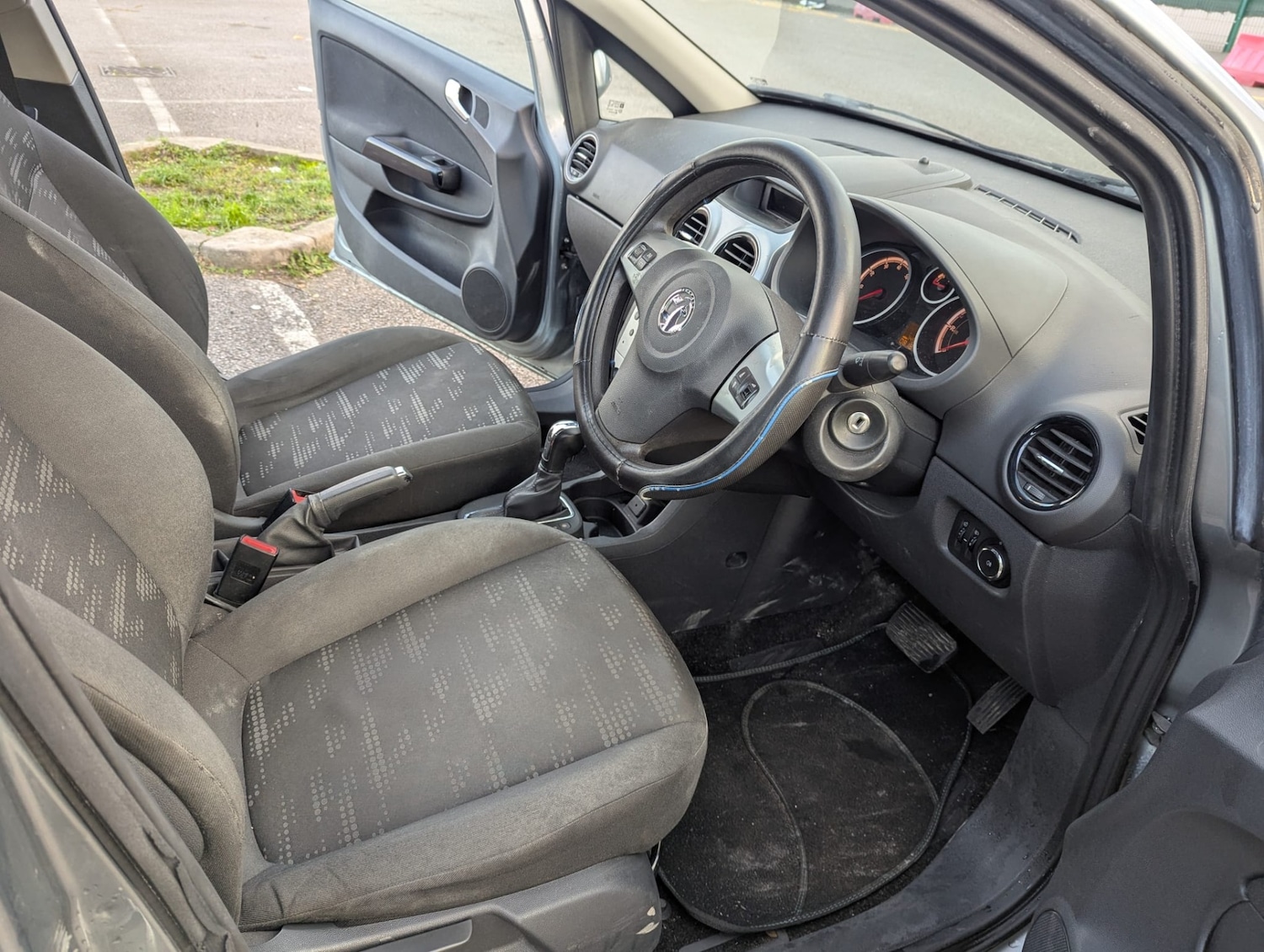 Used Vauxhall Corsa 2013 for sale - 77053538: Photo 20