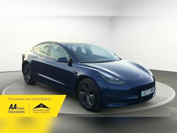 Used Tesla Model 3 2021 for sale - 75934448: Photo
