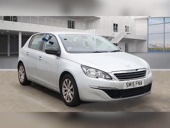 Used Peugeot 308 2015 for sale - 76335017: Photo