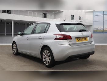 Used Peugeot 308 2015 for sale - 76335017: Photo