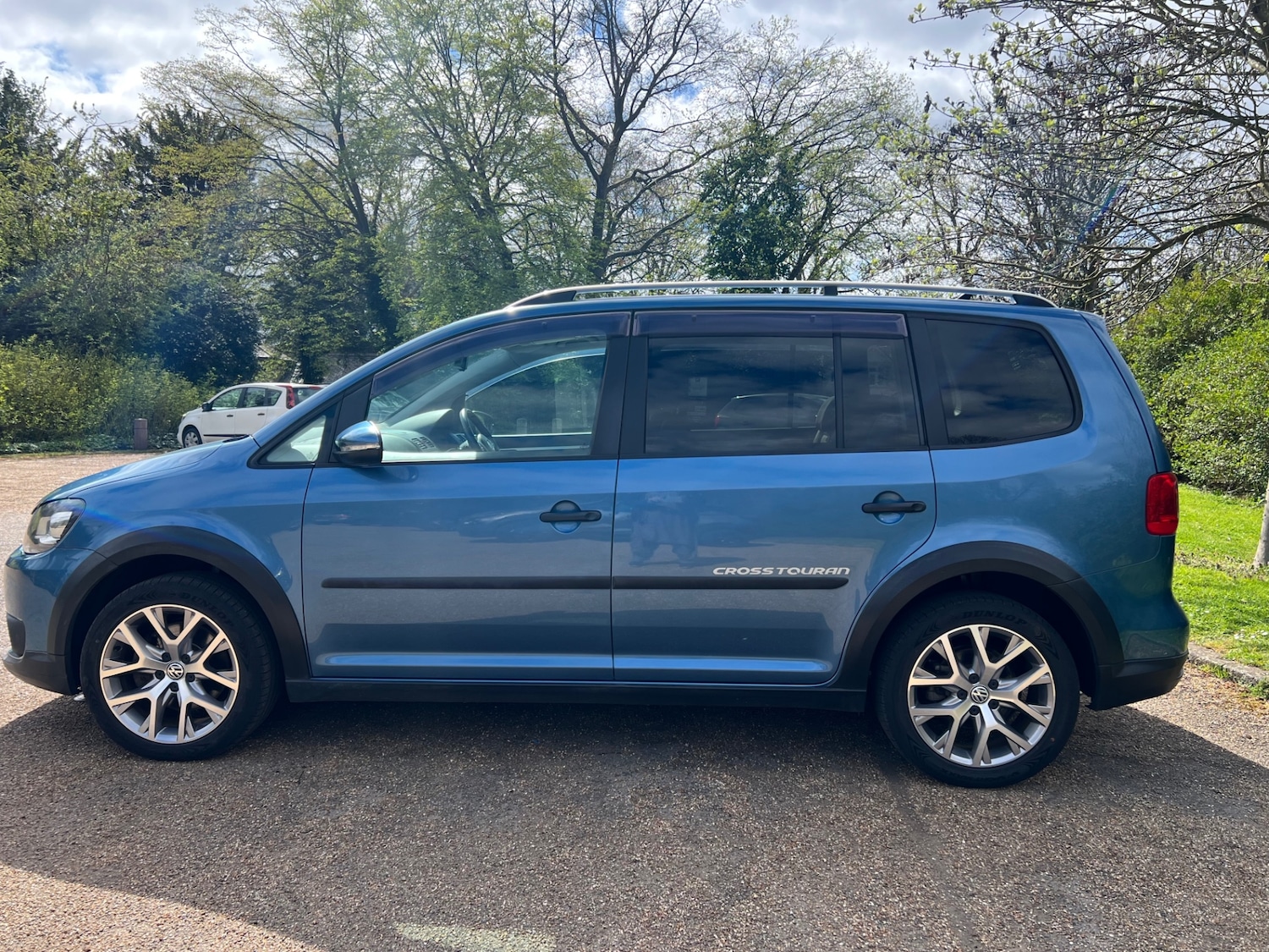 Used Volkswagen Touran 2026 for sale - 78132696: Photo 6