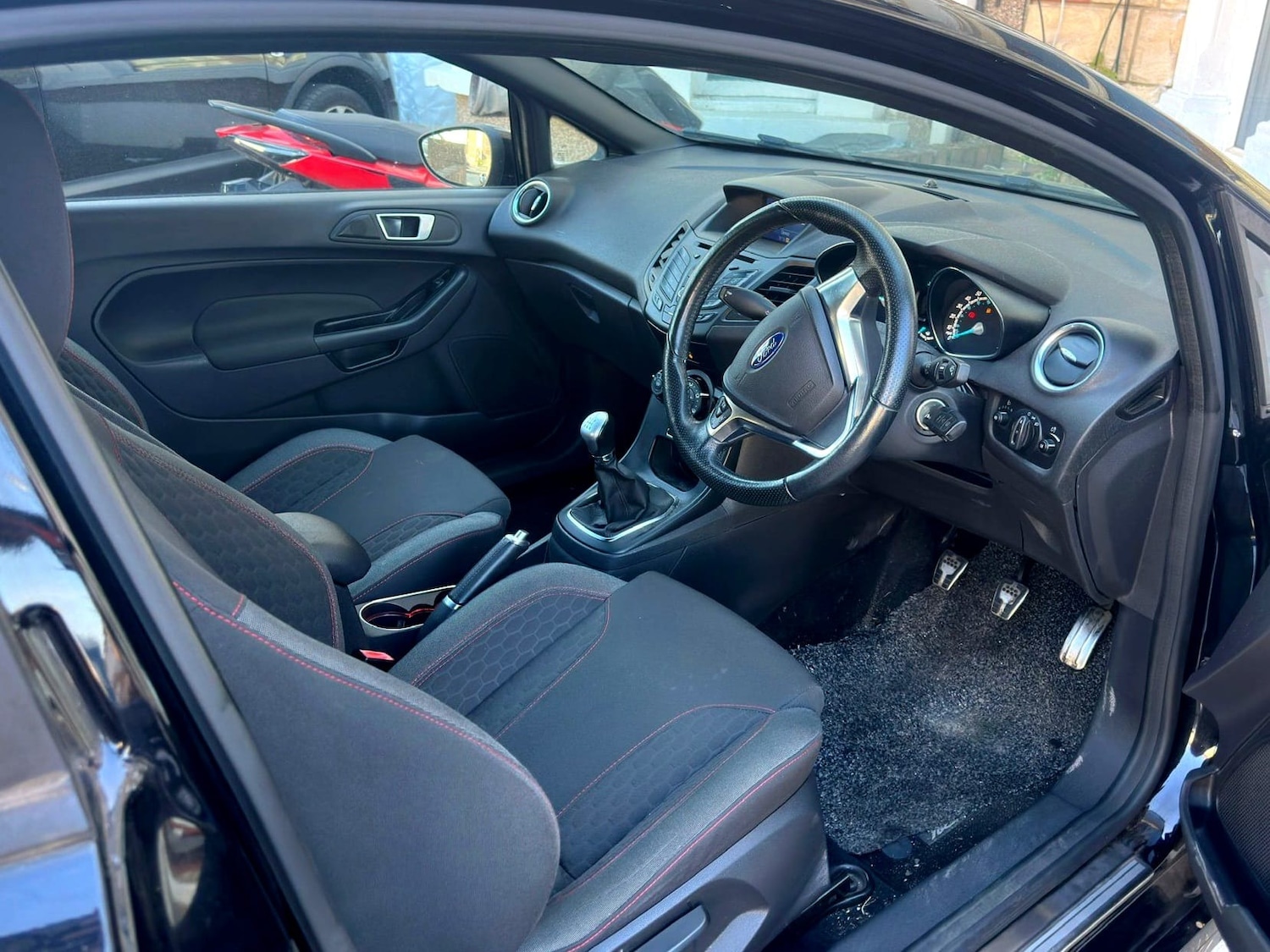 Used Ford Fiesta 2017 for sale - 76378527: Photo 24