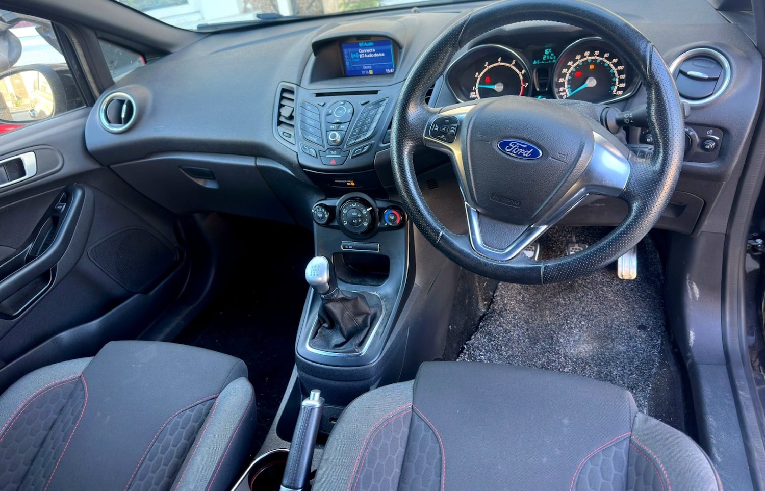 Used Ford Fiesta 2017 for sale - 76378527: Photo 25