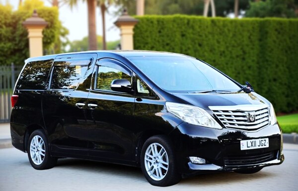 Used Toyota Alphard 2011 for sale - 71877512: Photo 2