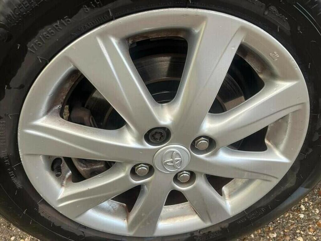 Used Toyota Yaris 2012 for sale - 77162719: Photo 20