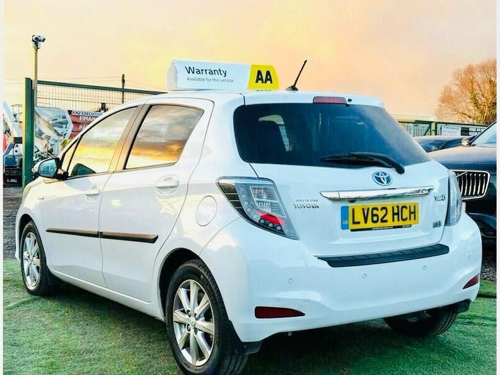 Used Toyota Yaris 2012 for sale - 77162719: Photo 25