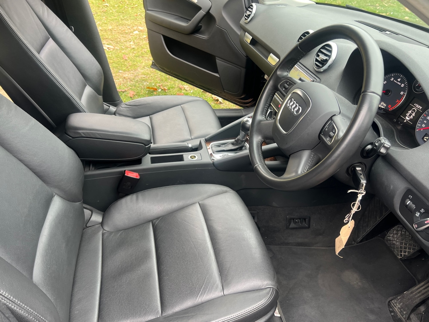 Used Audi A3 2012 for sale - 76264473: Photo 13